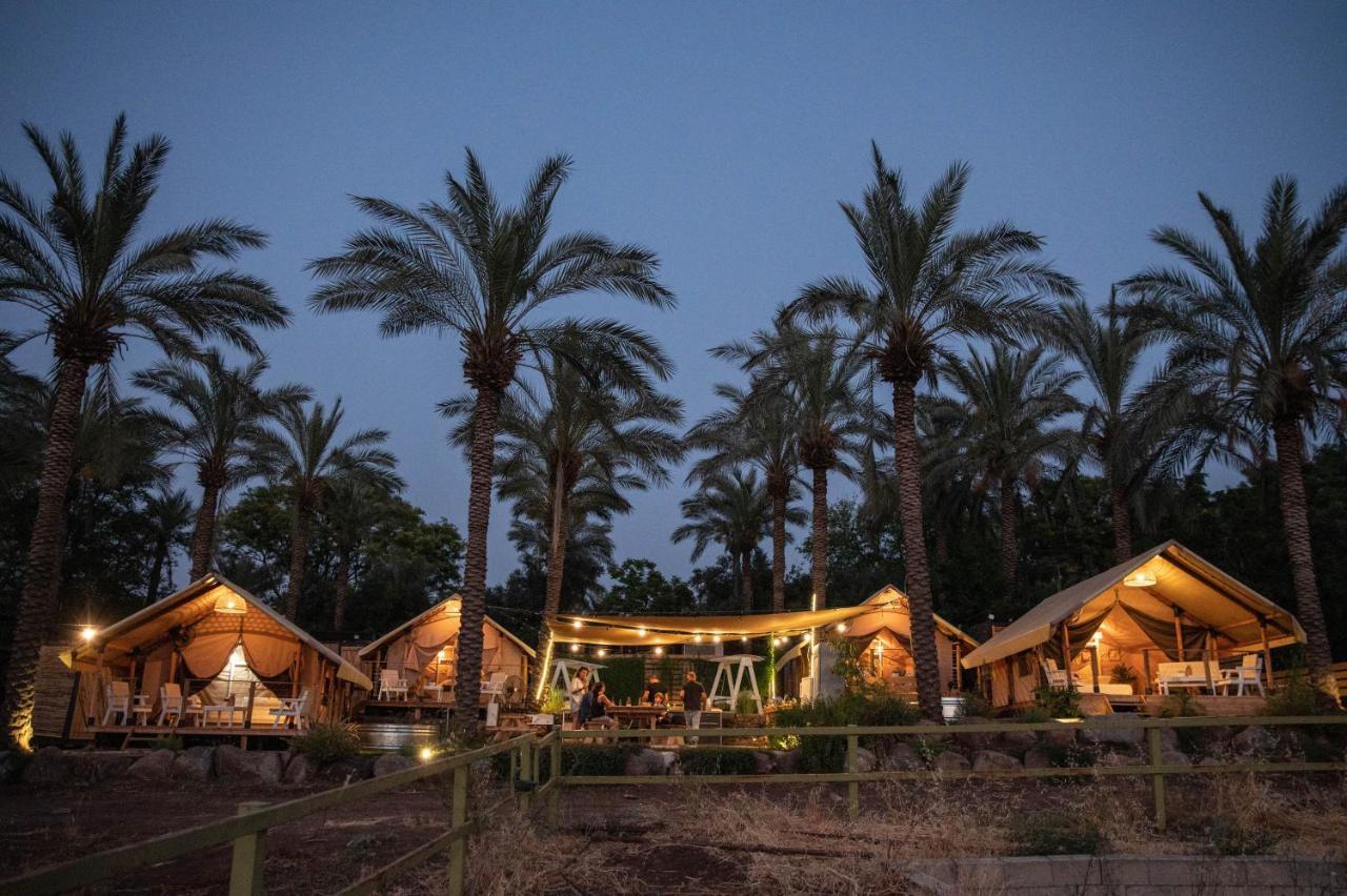 Sky Glamping Boutique Hotel Ramot Luaran gambar